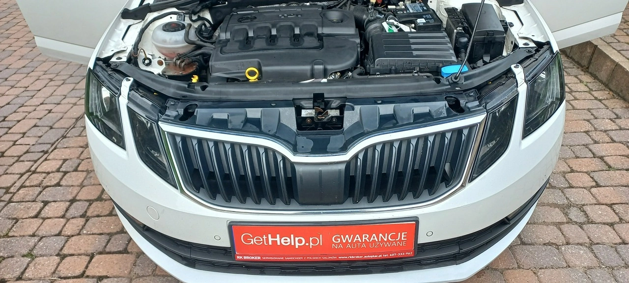 Skoda Octavia - Zdjęcie 9