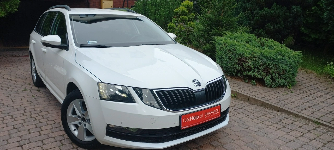 Skoda Octavia - Zdjęcie 10