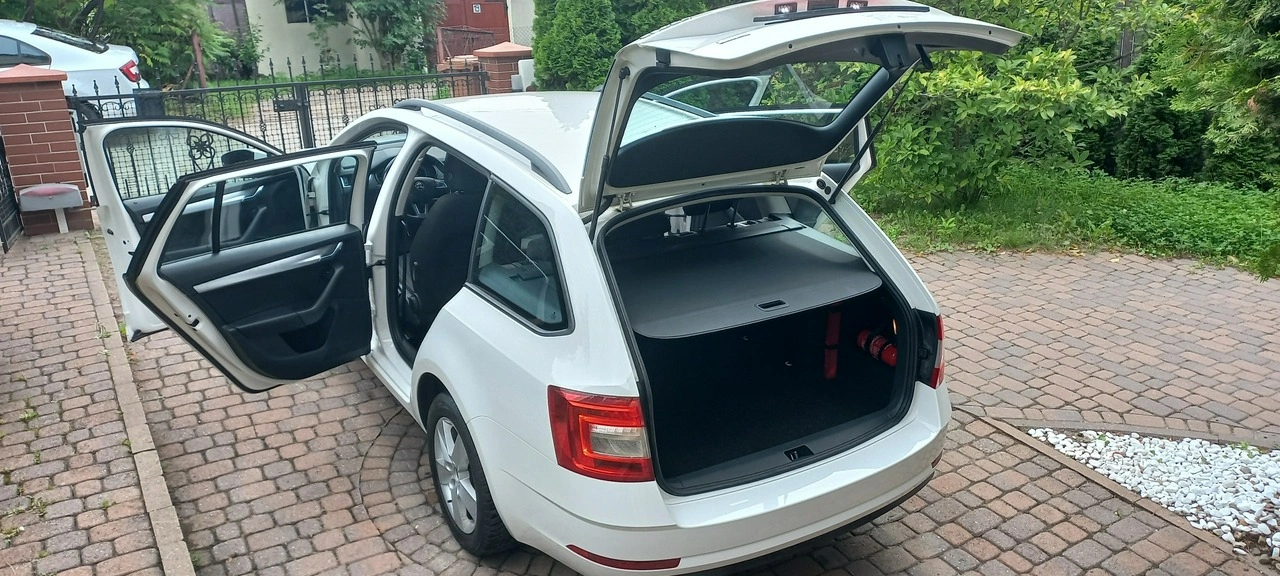 Skoda Octavia - Zdjęcie 35