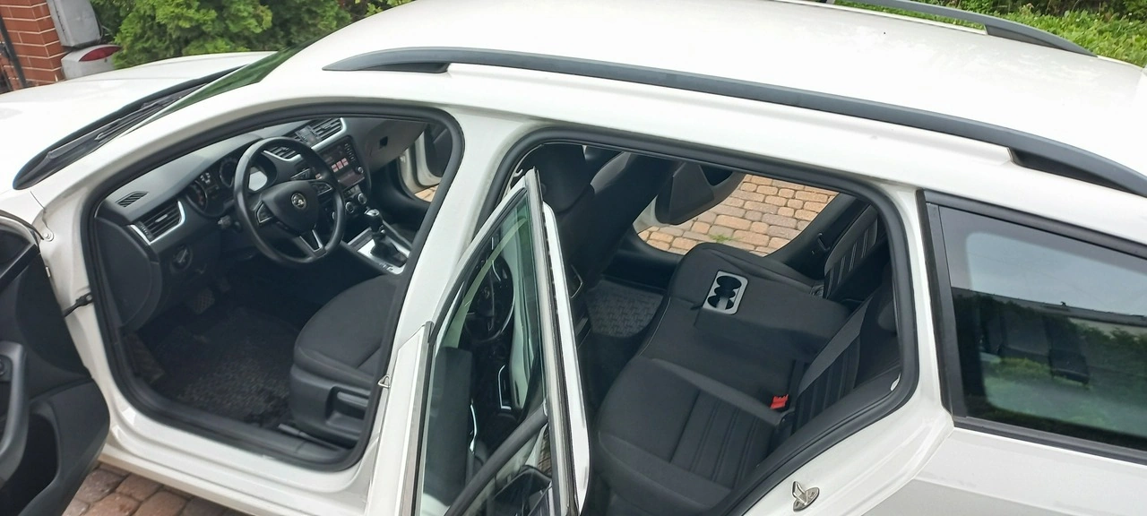 Skoda Octavia - Zdjęcie 36