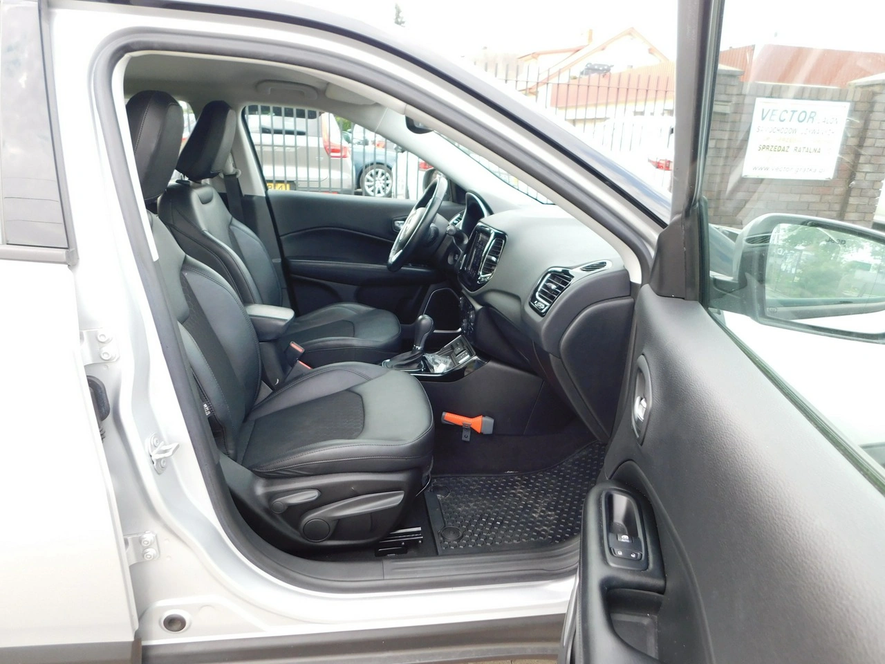 Jeep Compass - Zdjęcie 8