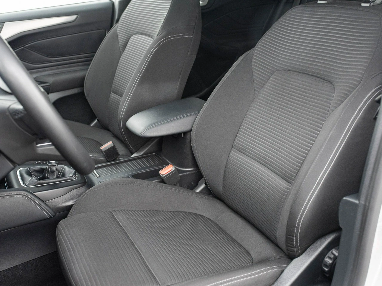 Ford Focus - Zdjęcie 9