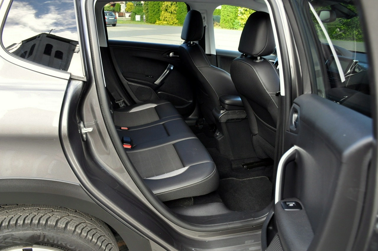 Peugeot 2008 - Zdjęcie 19