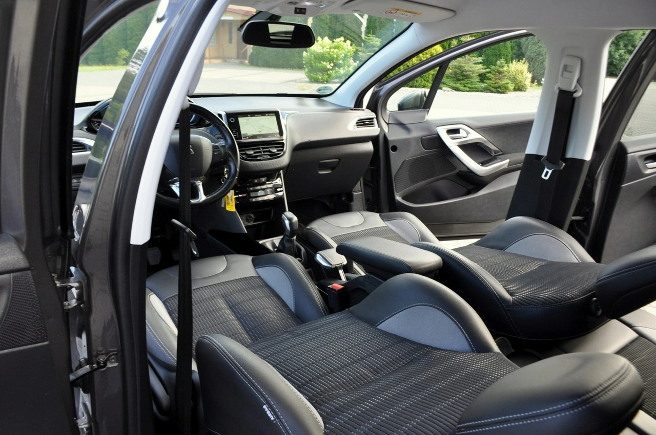 Peugeot 2008 - Zdjęcie 28
