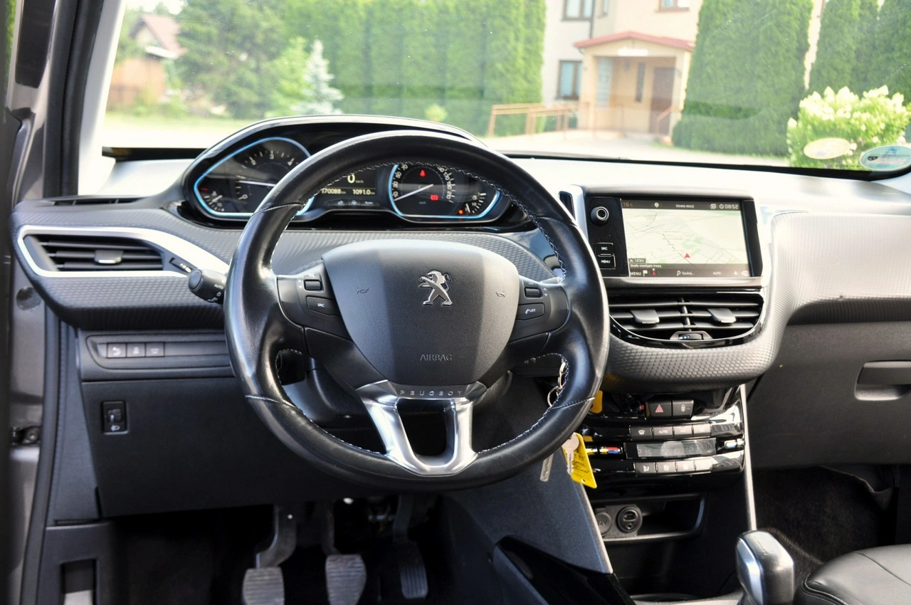 Peugeot 2008 - Zdjęcie 30
