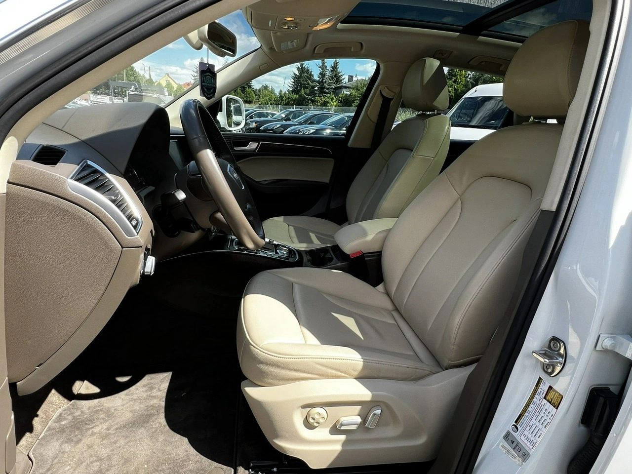 Audi Q5 - Zdjęcie 12