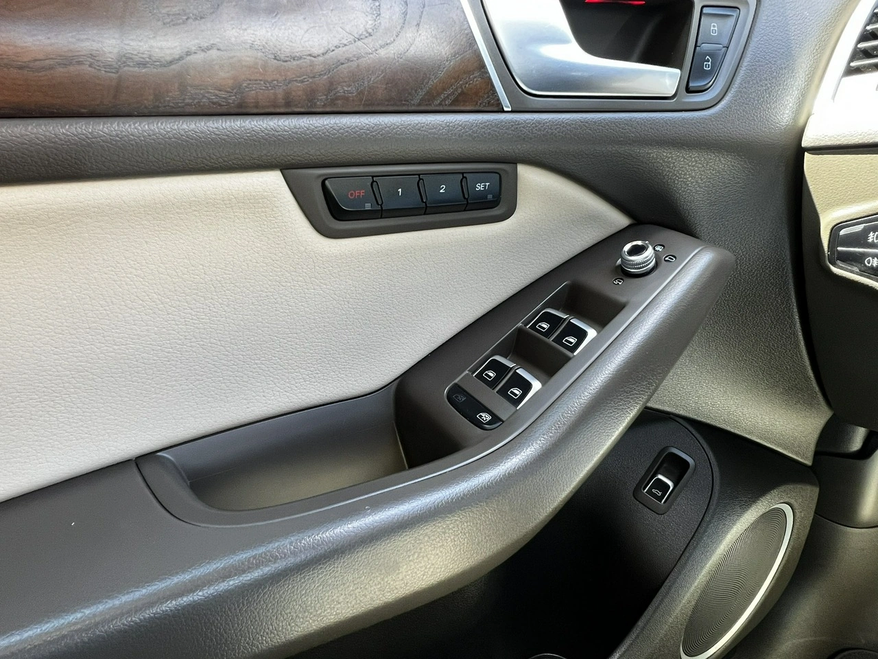 Audi Q5 - Zdjęcie 16