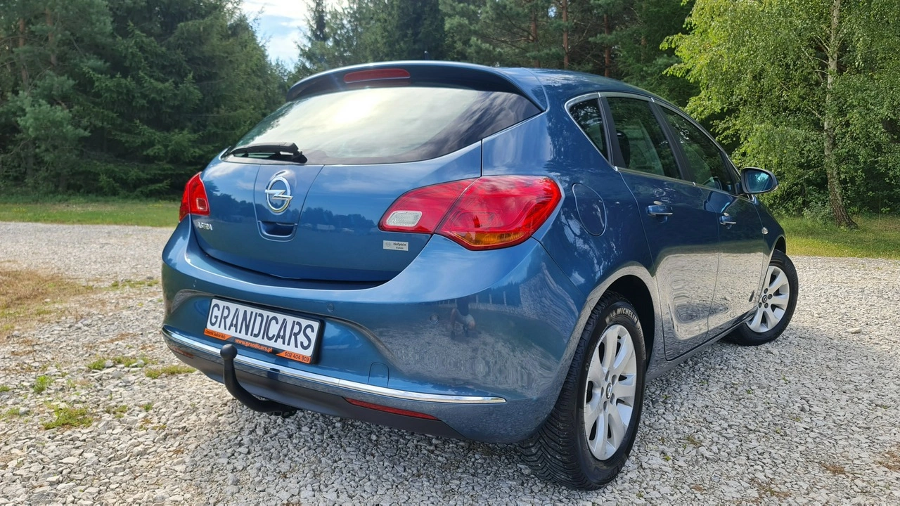 Opel Astra - Zdjęcie 1