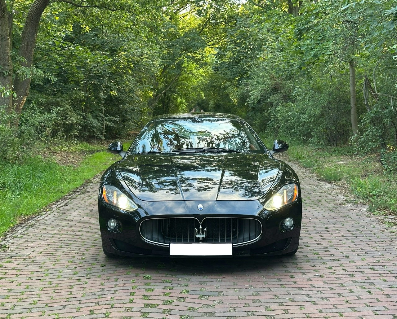 Maserati GranTurismo - Zdjęcie 2