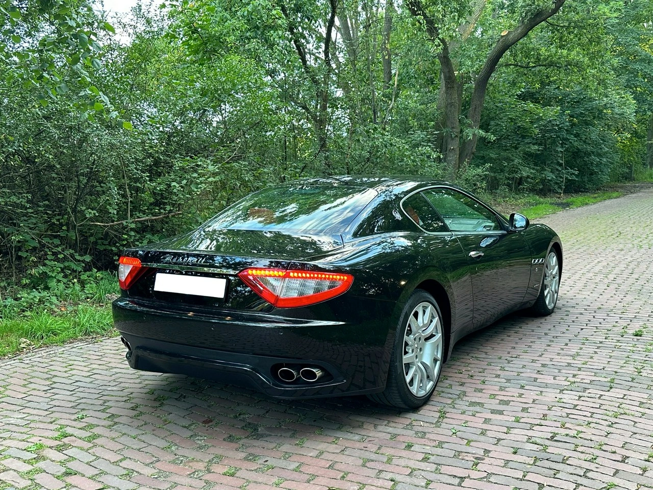 Maserati GranTurismo - Zdjęcie 3