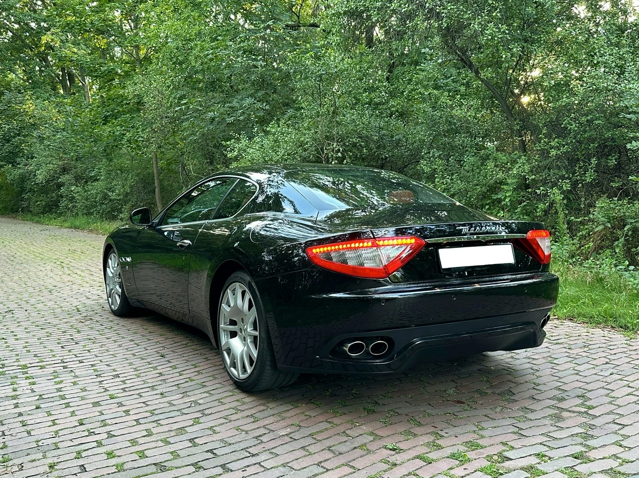 Maserati GranTurismo - Zdjęcie 4
