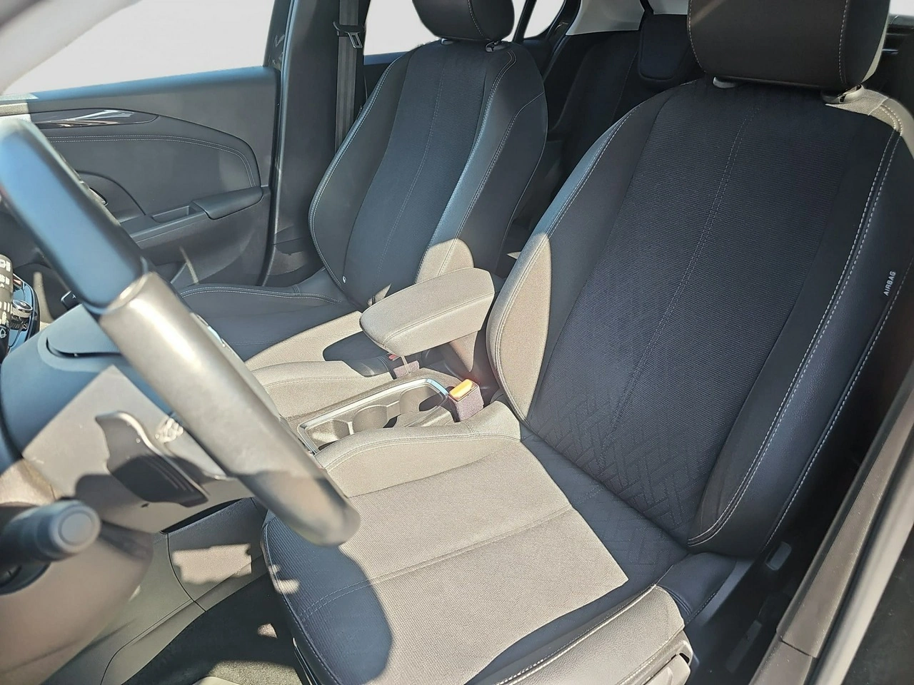 Opel Corsa - Zdjęcie 15