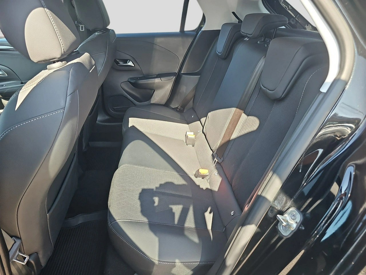 Opel Corsa - Zdjęcie 17