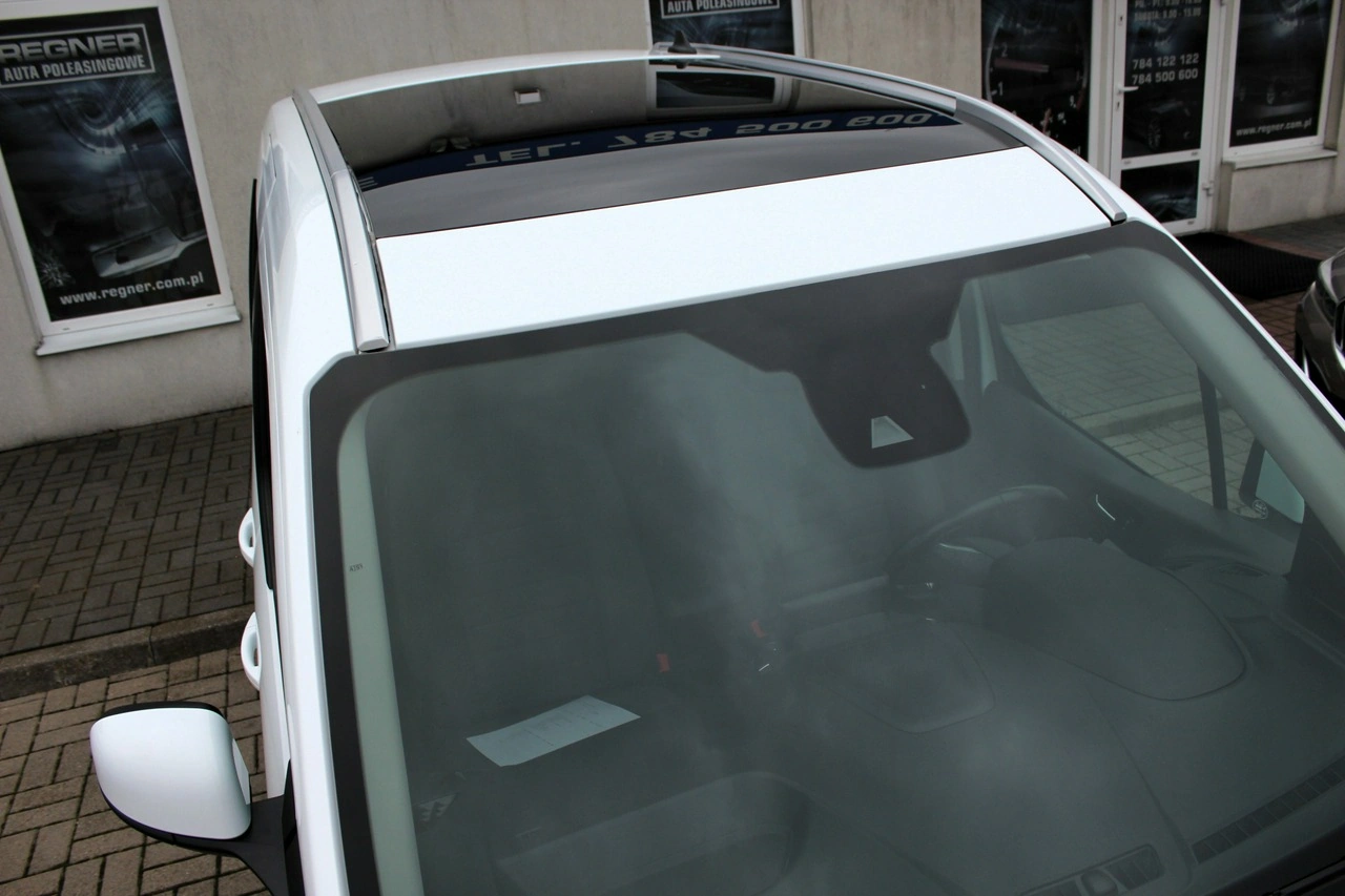 Ford Tourneo Connect - Zdjęcie 19