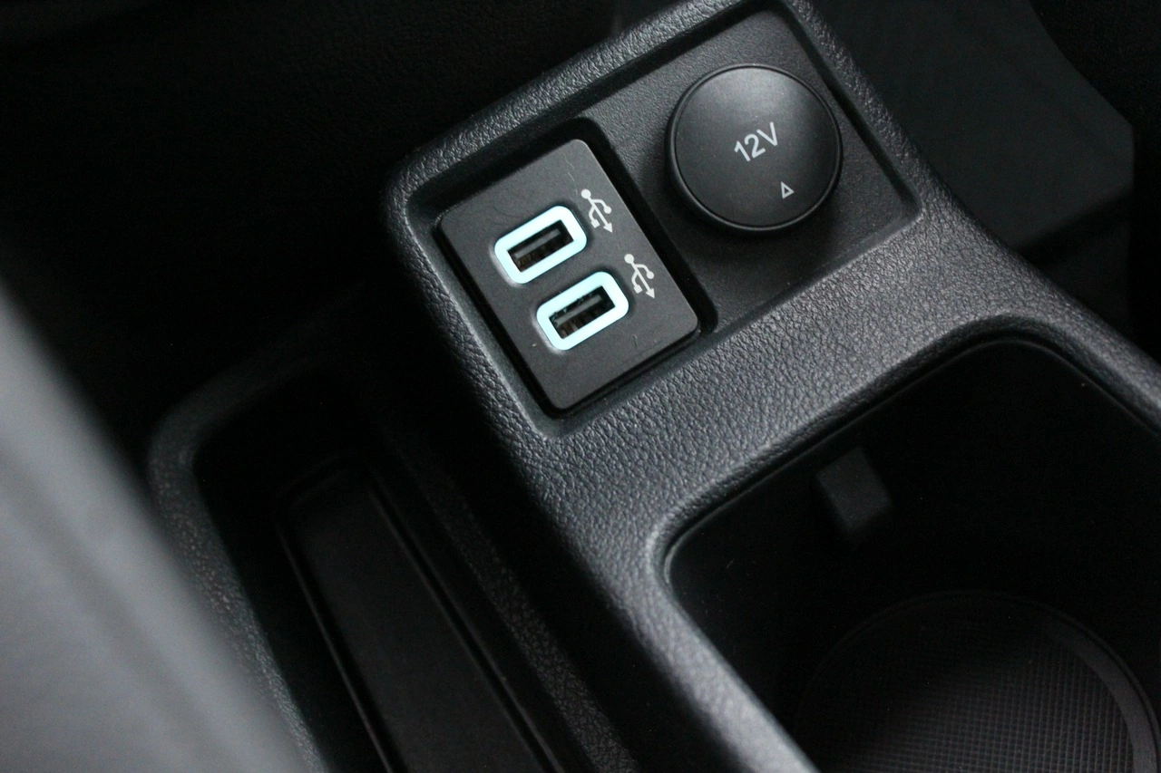 Ford Tourneo Connect - Zdjęcie 23