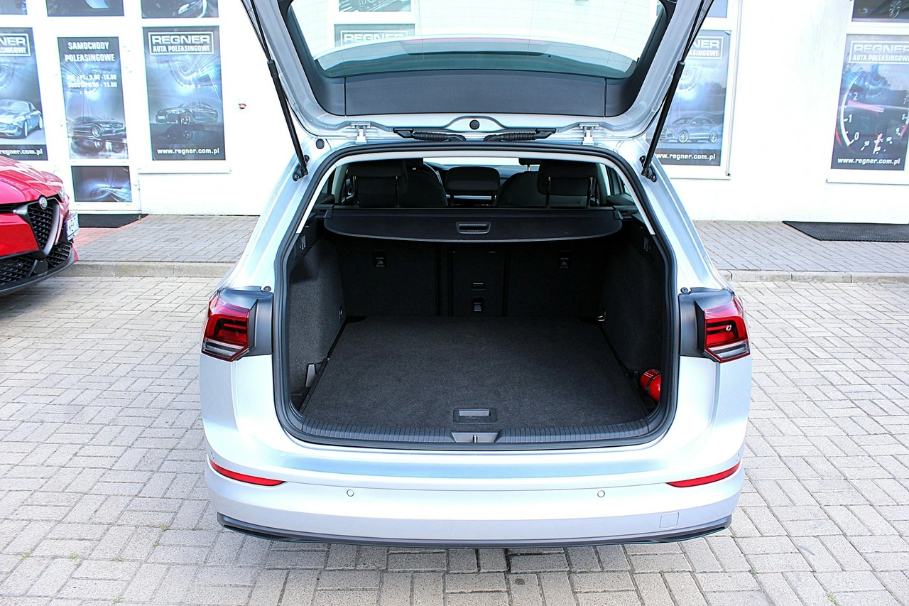 Volkswagen Golf Variant - Zdjęcie 7