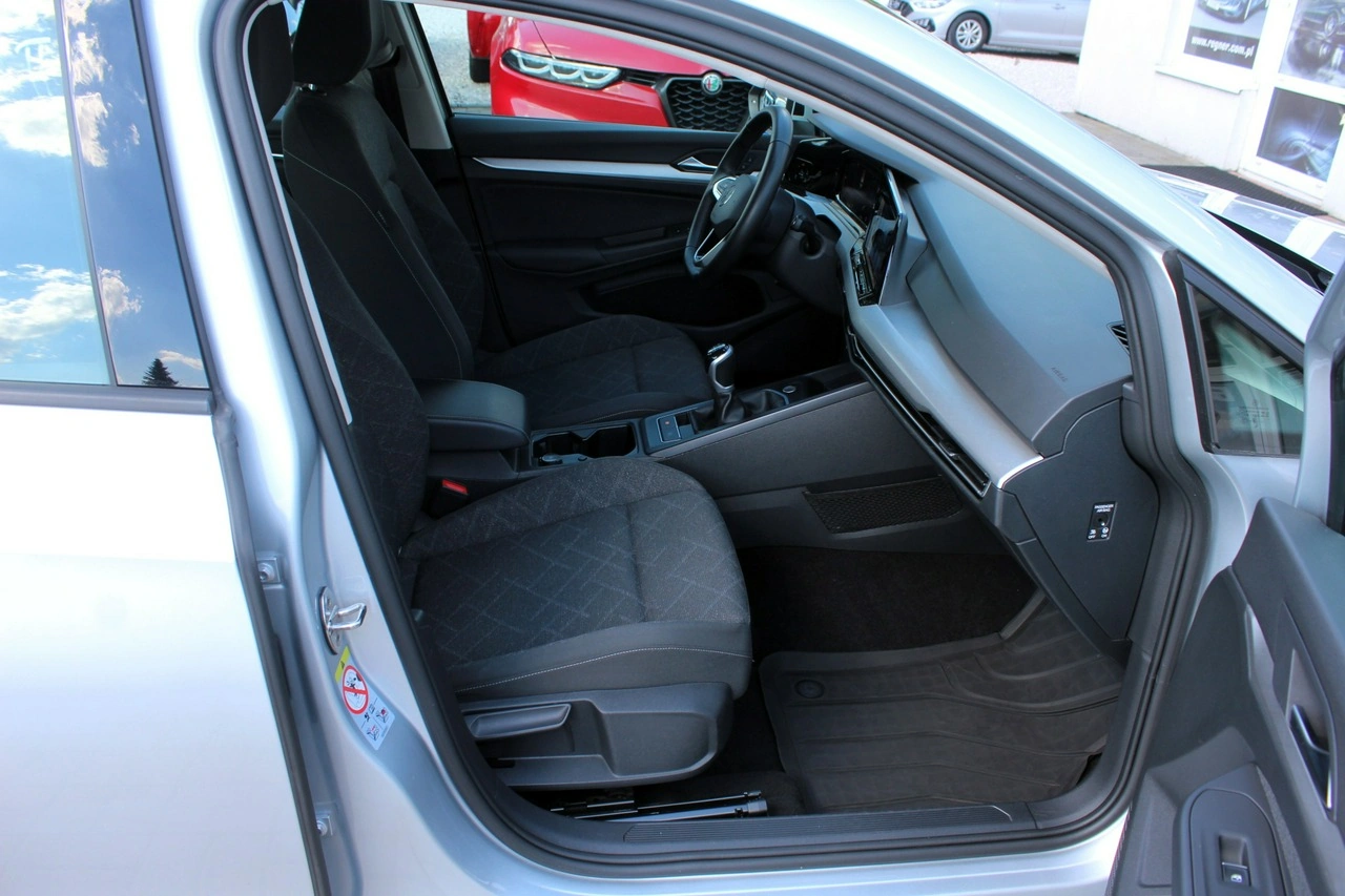 Volkswagen Golf Variant - Zdjęcie 8