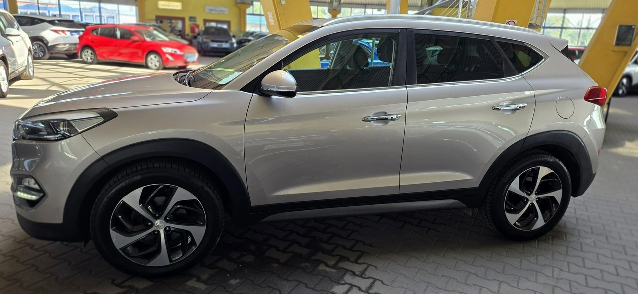 Hyundai Tucson - Zdjęcie 4