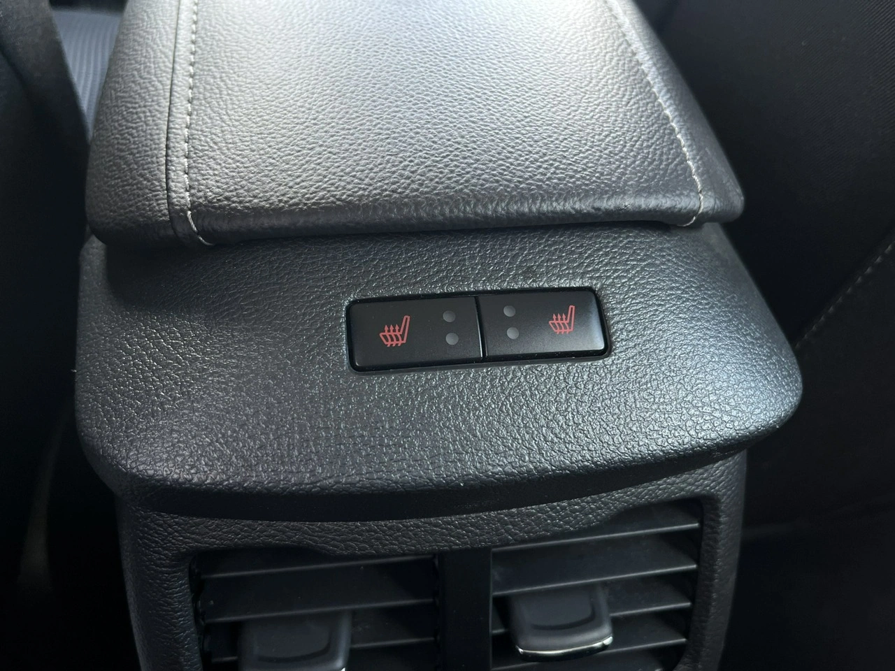Ford Mondeo - Zdjęcie 32