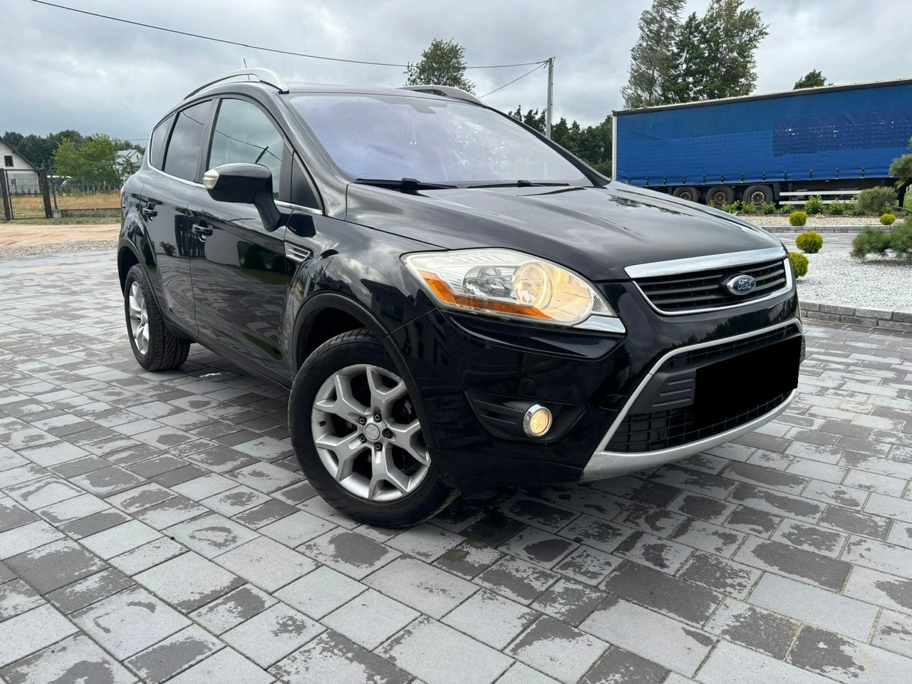 Ford Kuga - Zdjęcie 33