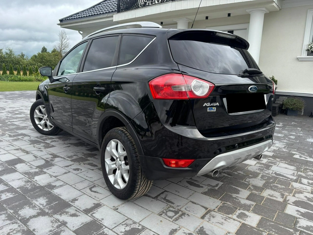 Ford Kuga - Zdjęcie 38