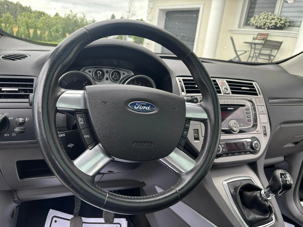 Ford Kuga - Zdjęcie 5