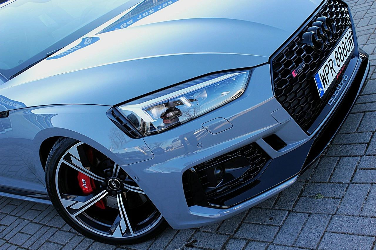 Audi RS5 - Zdjęcie 37