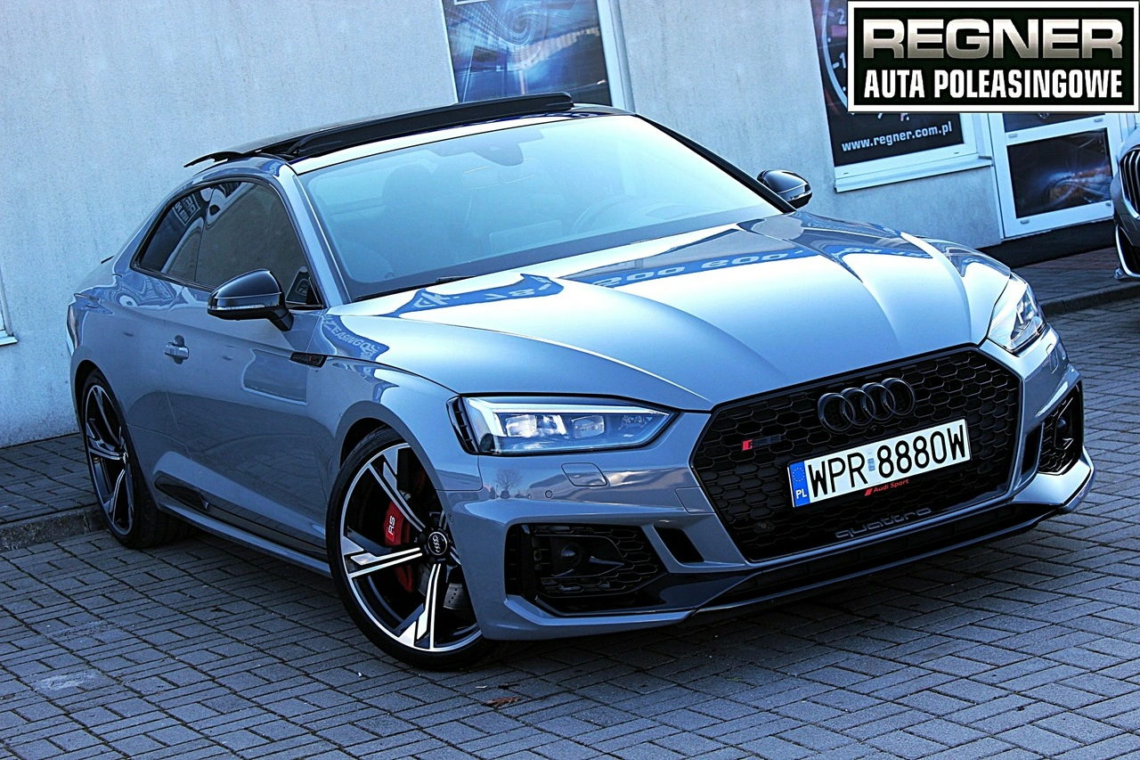 Audi RS5 - Główne zdjęcie