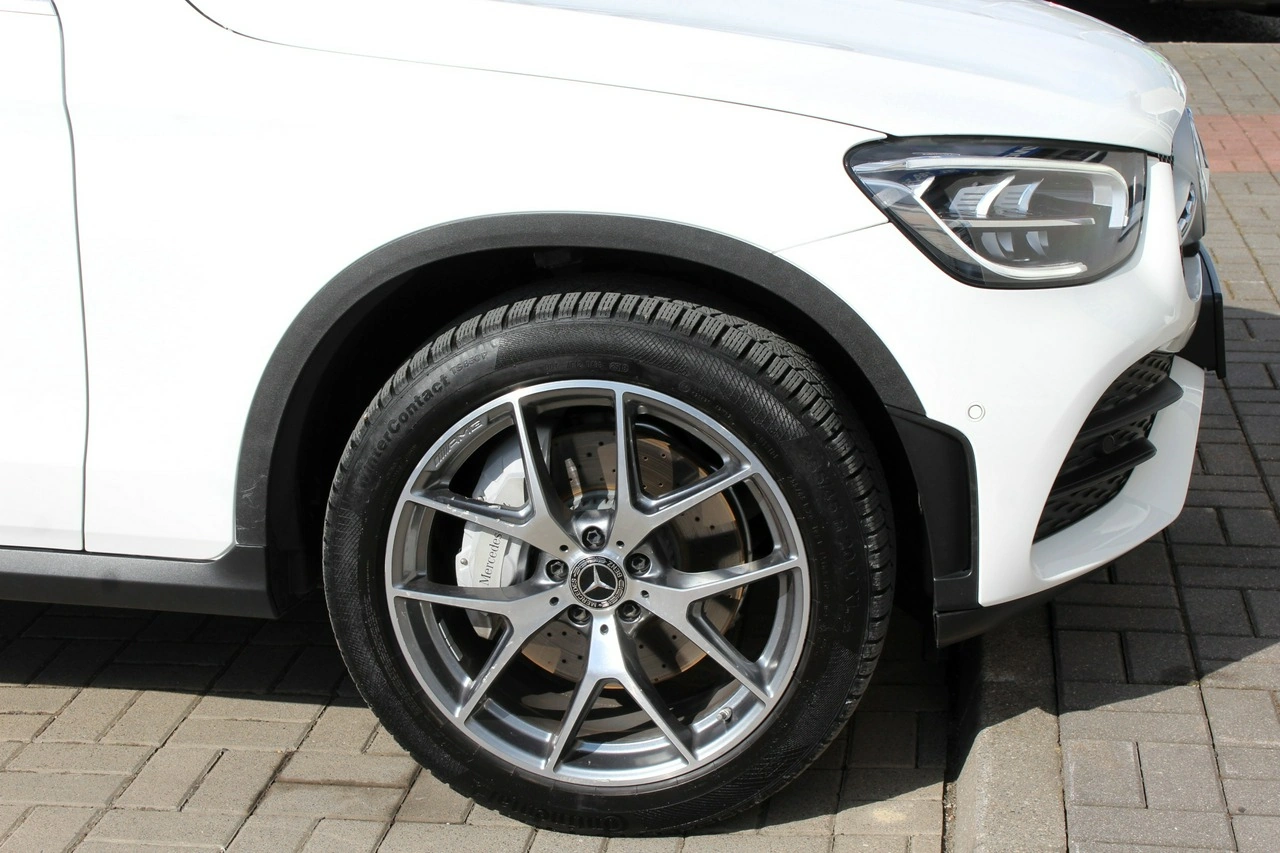 Mercedes GLC 300 - Zdjęcie 37