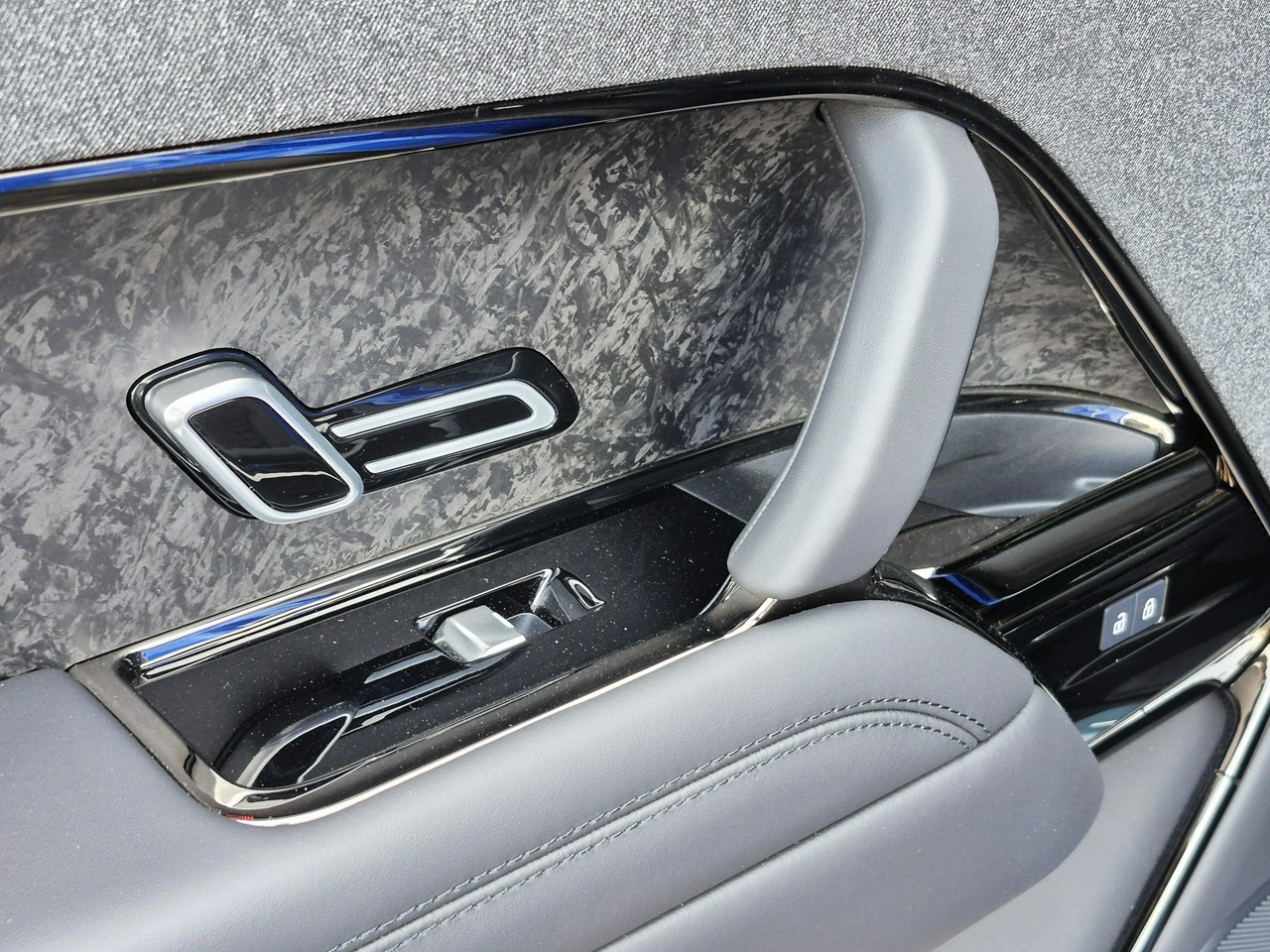 Land Rover Range Rover Sport - Zdjęcie 21