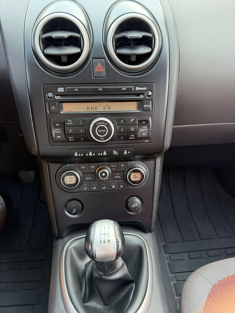 Nissan Qashqai - Zdjęcie 10