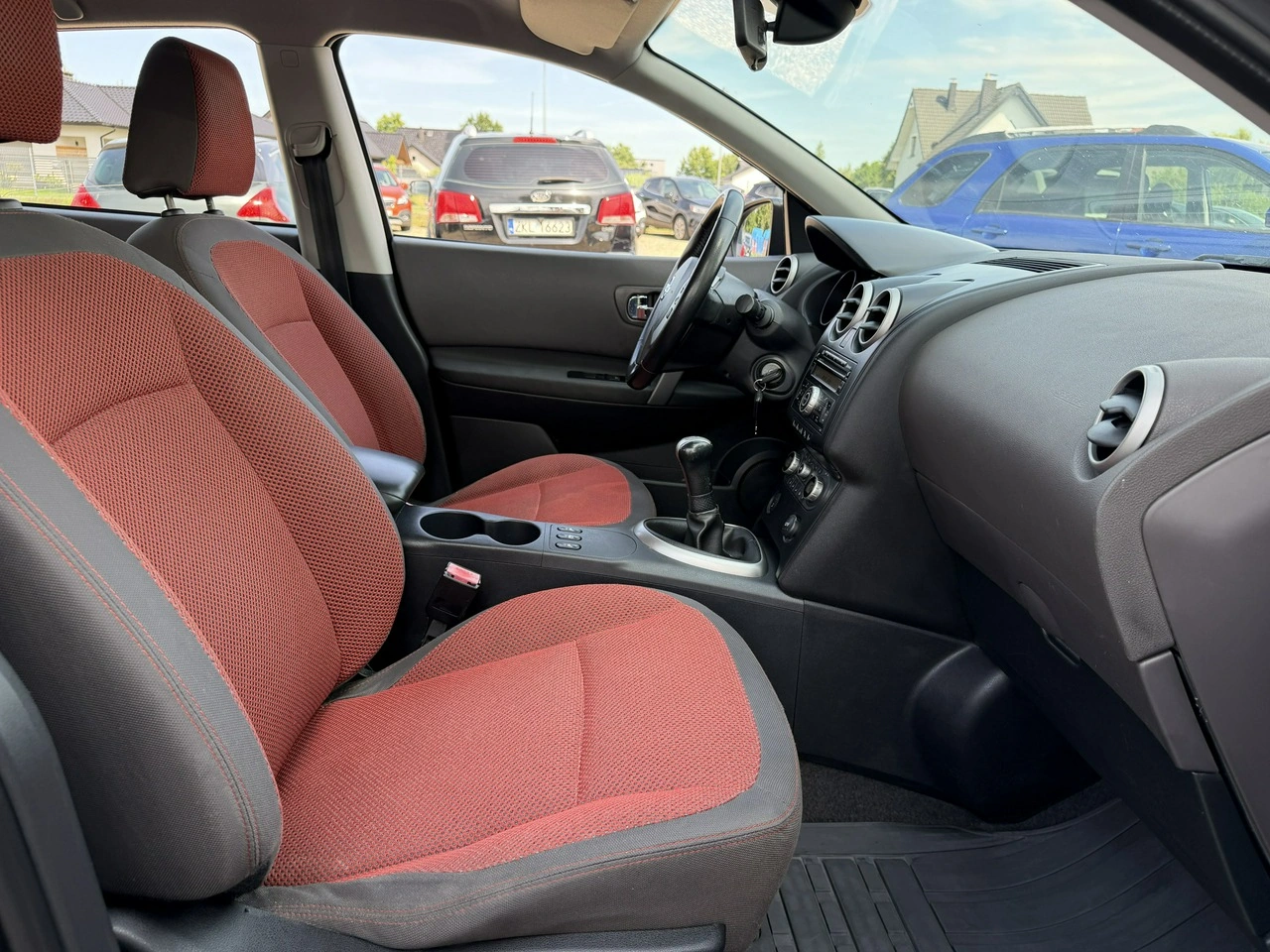Nissan Qashqai - Zdjęcie 13
