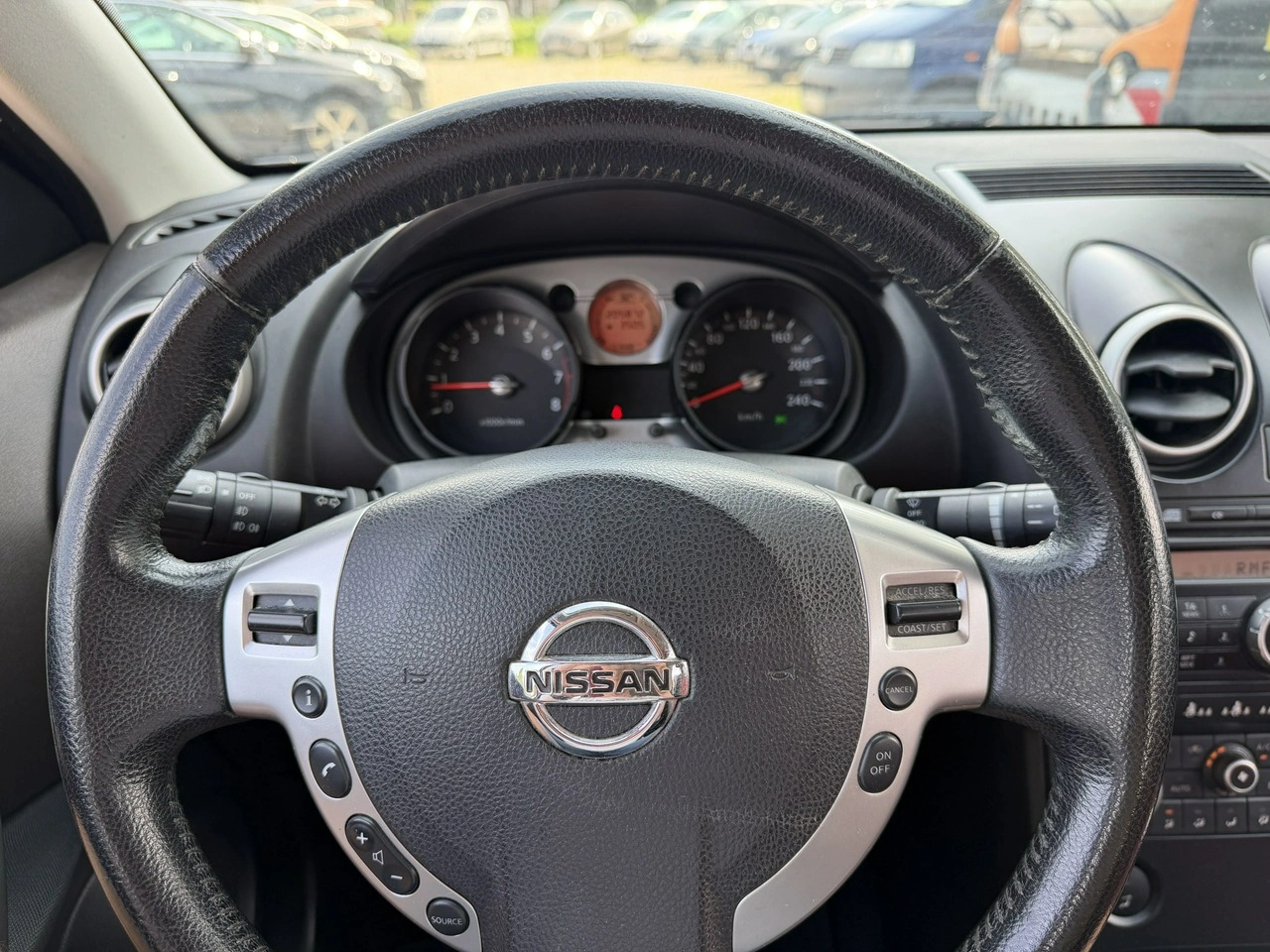 Nissan Qashqai - Zdjęcie 8