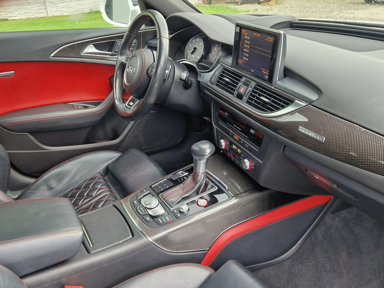 Audi S6 - Zdjęcie 20