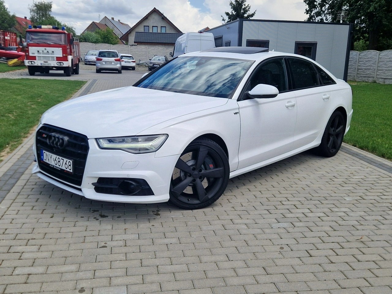 Audi S6 - Główne zdjęcie