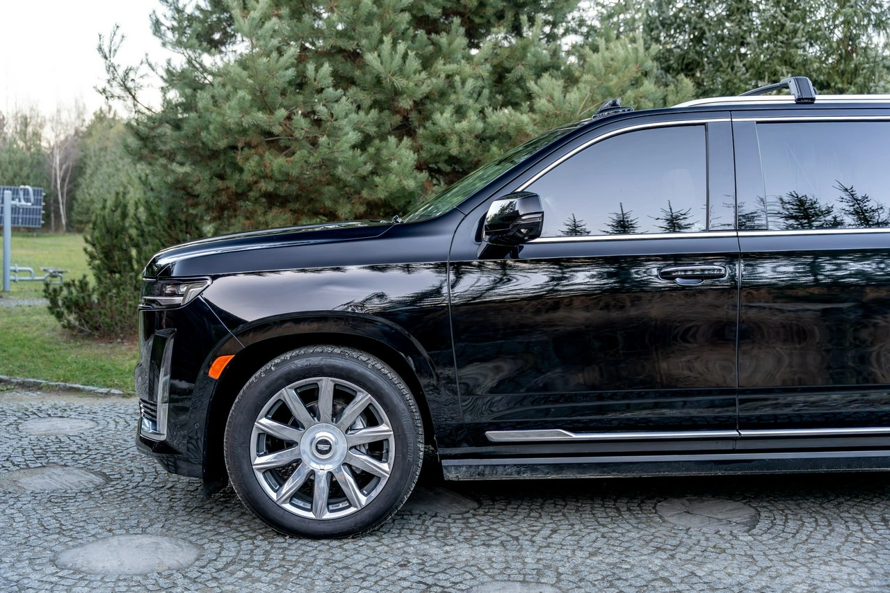 Cadillac Escalade - Zdjęcie 16