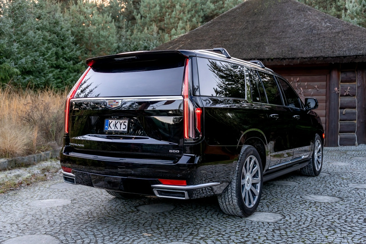 Cadillac Escalade - Zdjęcie 32