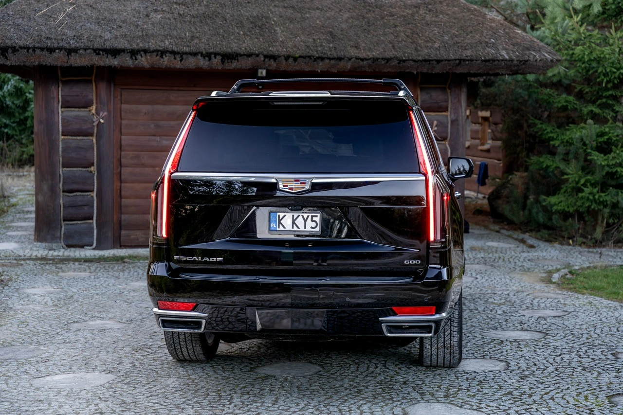 Cadillac Escalade - Zdjęcie 34