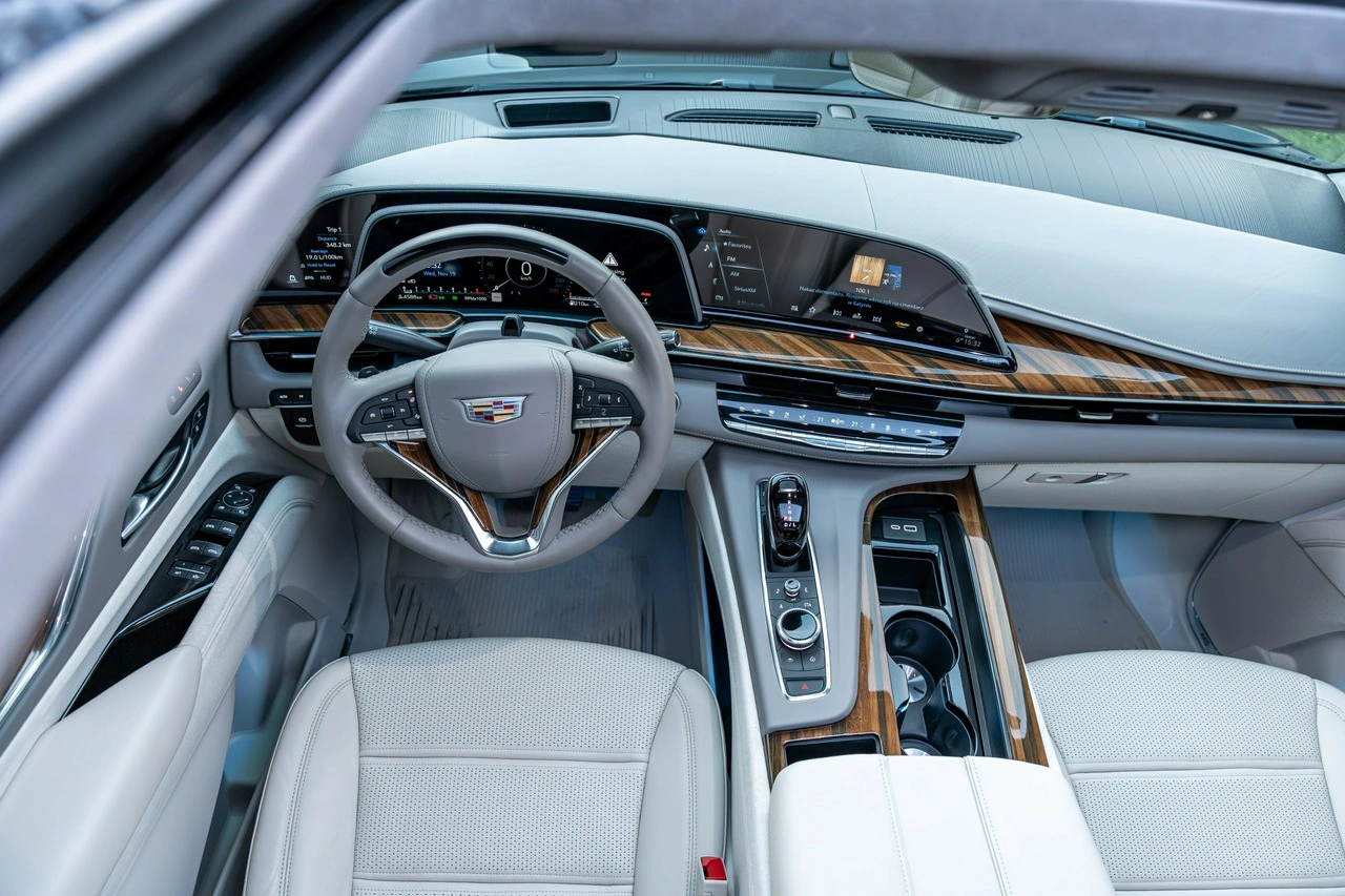 Cadillac Escalade - Zdjęcie 70