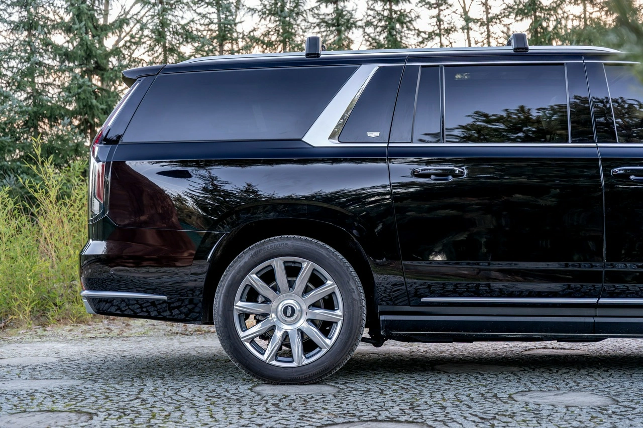 Cadillac Escalade - Zdjęcie 7