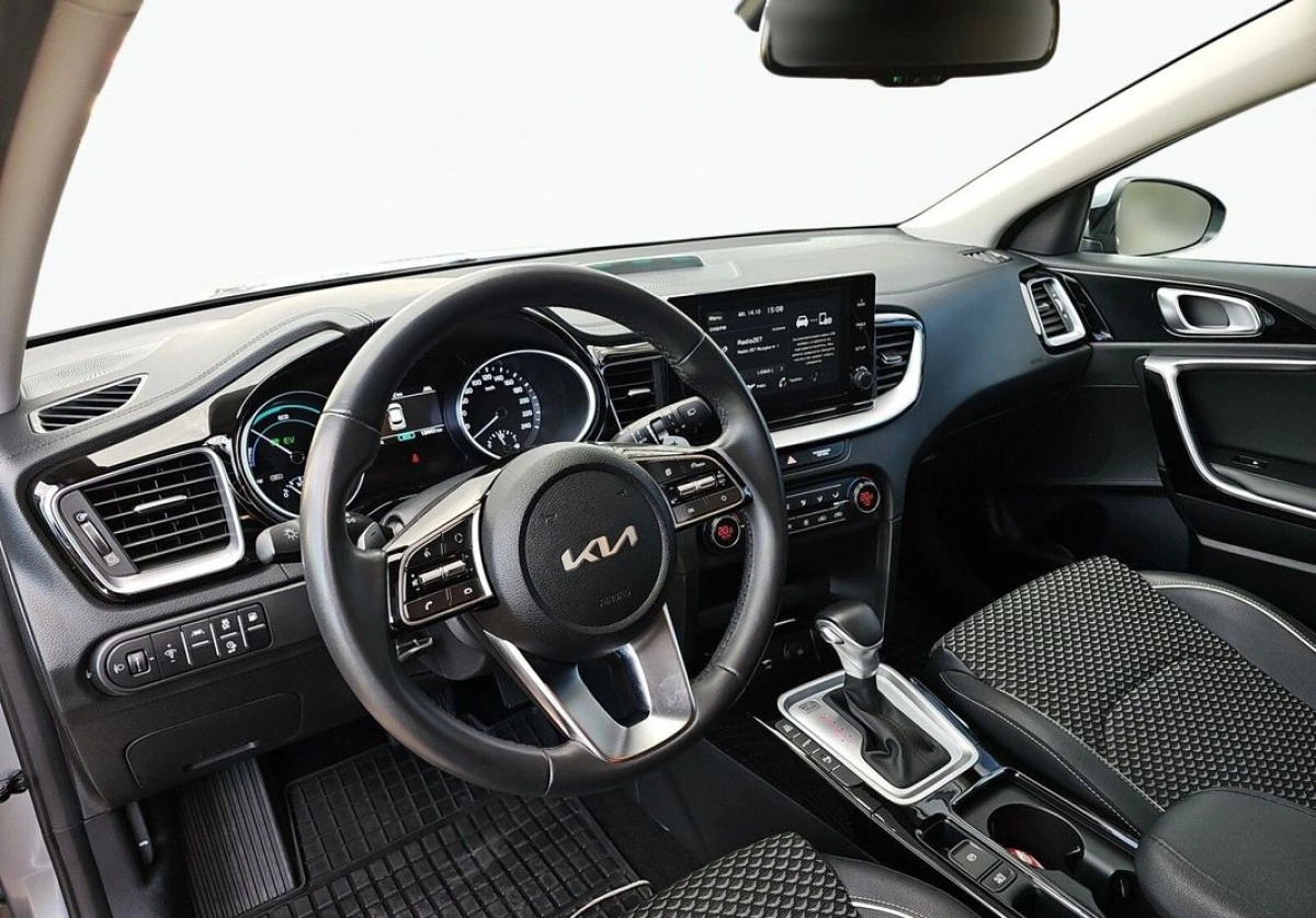 Kia XCeed - Zdjęcie 12