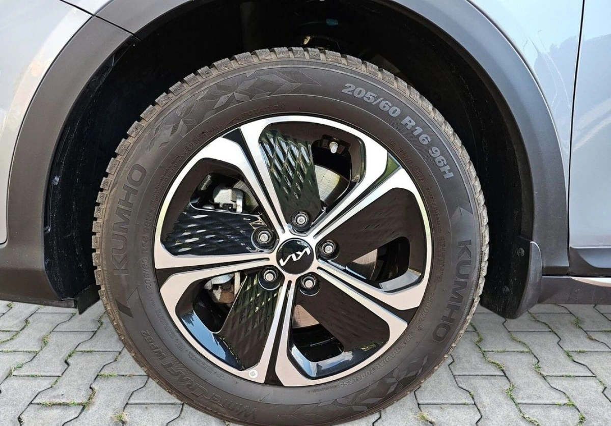 Kia XCeed - Zdjęcie 24