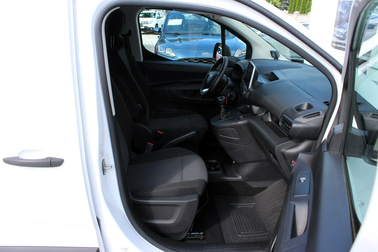 Toyota Proace City - Zdjęcie 11