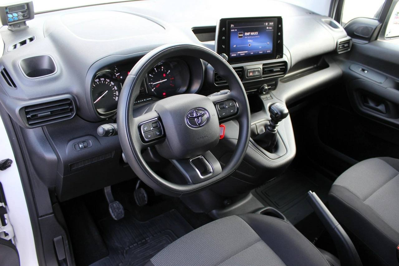 Toyota Proace City - Zdjęcie 14
