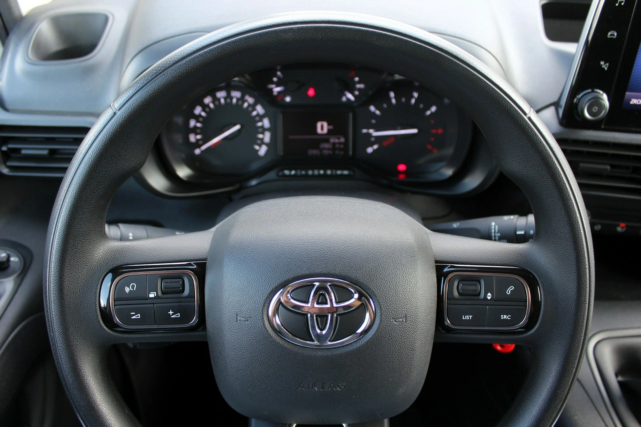 Toyota Proace City - Zdjęcie 16