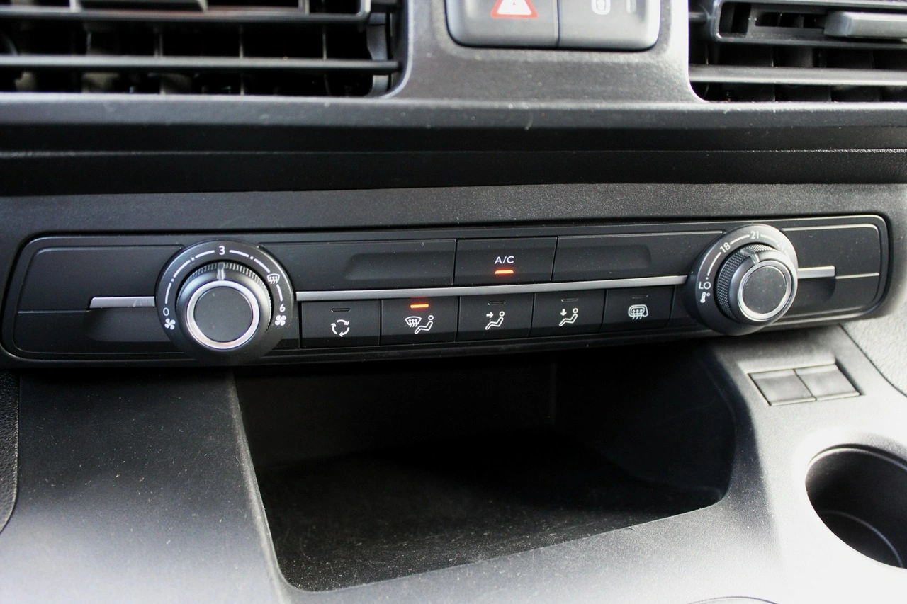 Toyota Proace City - Zdjęcie 19