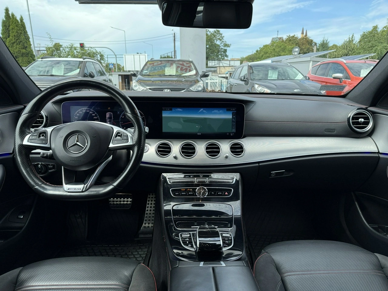Mercedes E 43 AMG - Zdjęcie 26
