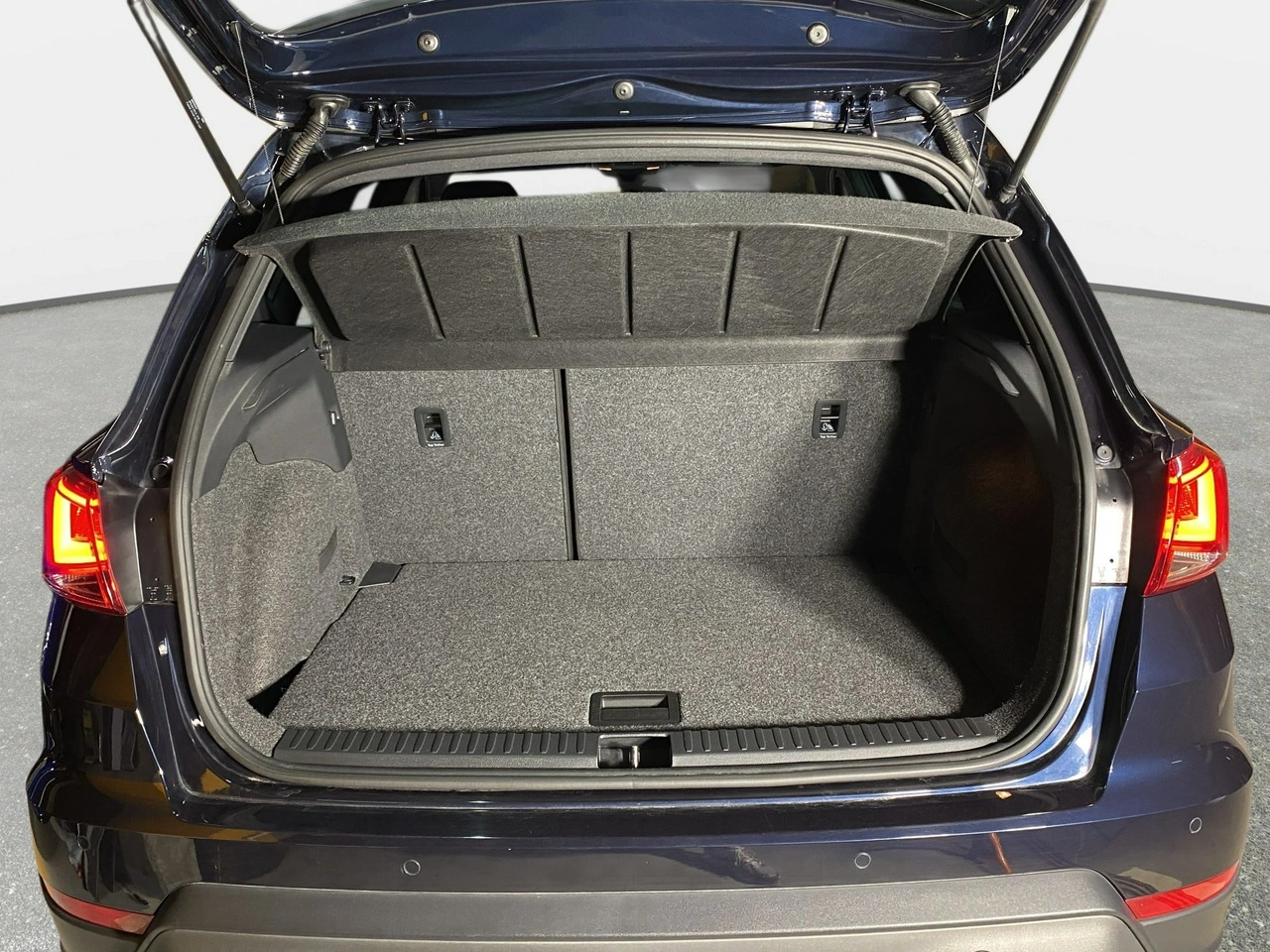Seat Arona - Zdjęcie 15