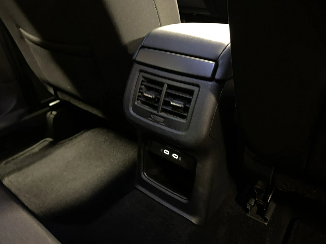 Seat Ateca - Zdjęcie 17