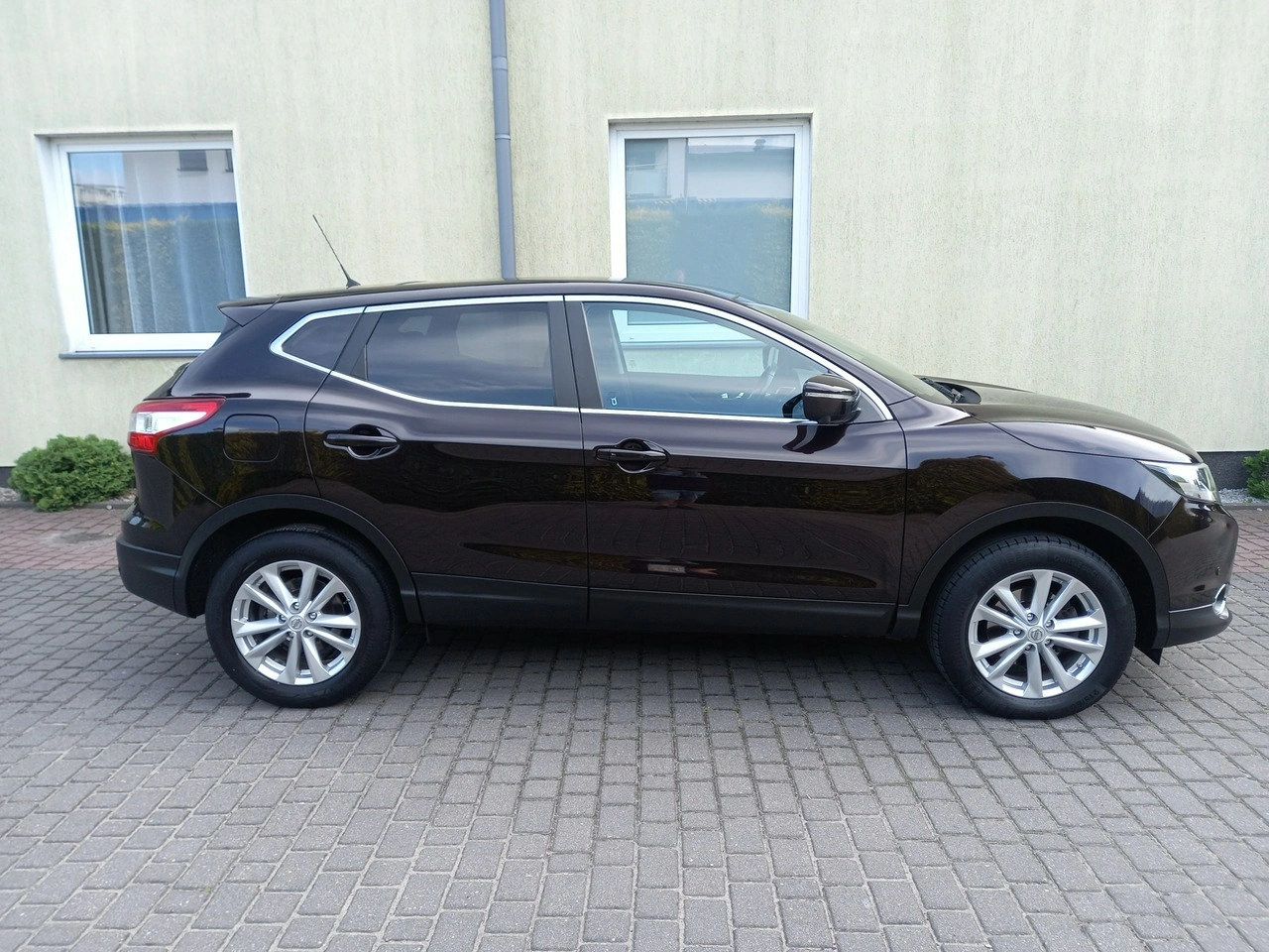 Nissan Qashqai - Zdjęcie 16
